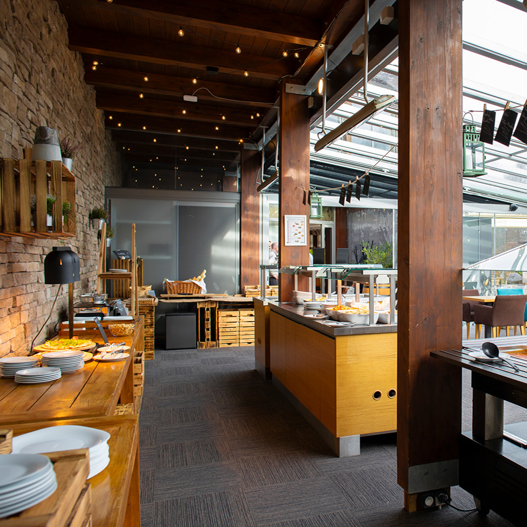 polopenze amenity resort lipno zimni zahrada